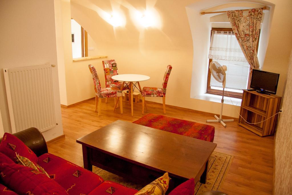 Bascarsija Apartments & Rooms มาริบอร์ ห้อง รูปภาพ